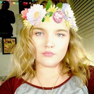 Meet your Posher, Tessa